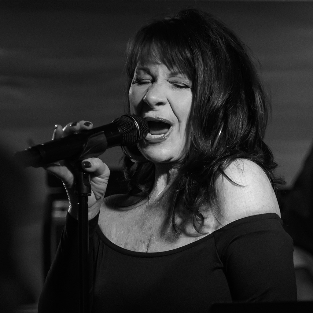 Eileen Stamnas on stage